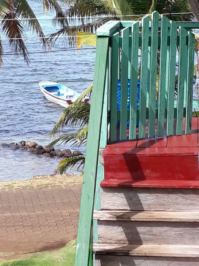 Corn Island Hostal Alal Suite North End 外观 照片
