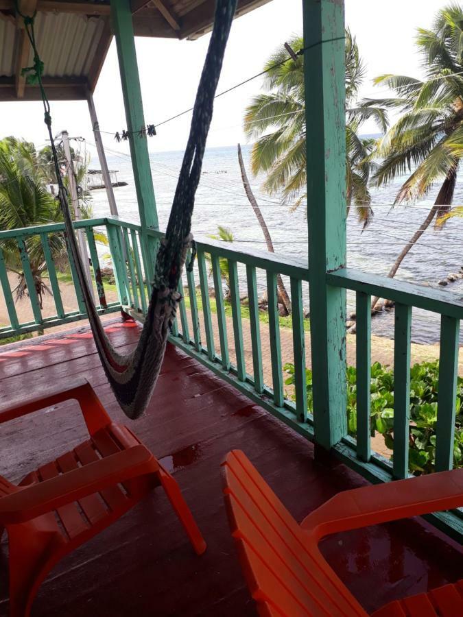 Corn Island Hostal Alal Suite North End 外观 照片